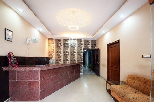 Oyo 15791 Flagship Hotel Executive Hazratganj Lucknow Dış mekan fotoğraf